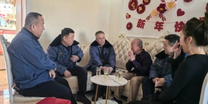 情暖新春 心系職工——鋼興公司領導春節(jié)前夕入戶走訪慰問困難職工
